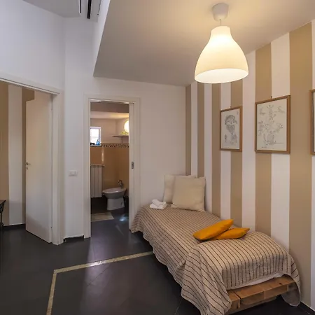 Casa Rossa 3* 蒙雷亚莱