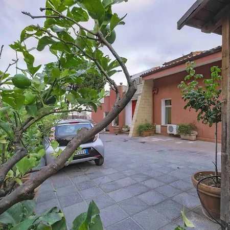 Bed & Breakfast Casa Rossa 3*