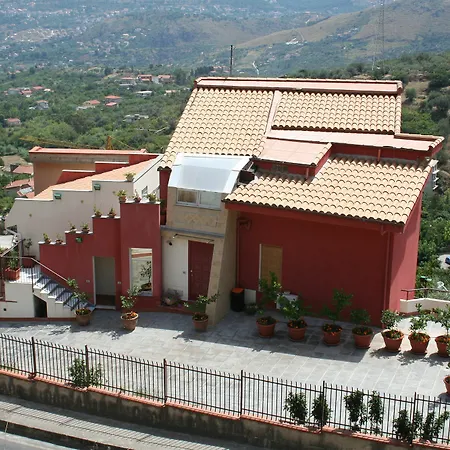 Casa Rossa Monreale