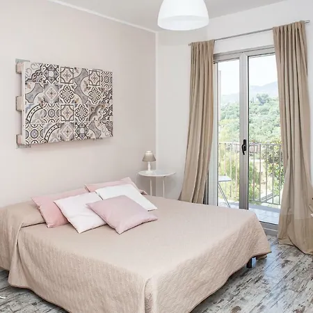 Casa Rossa 3*