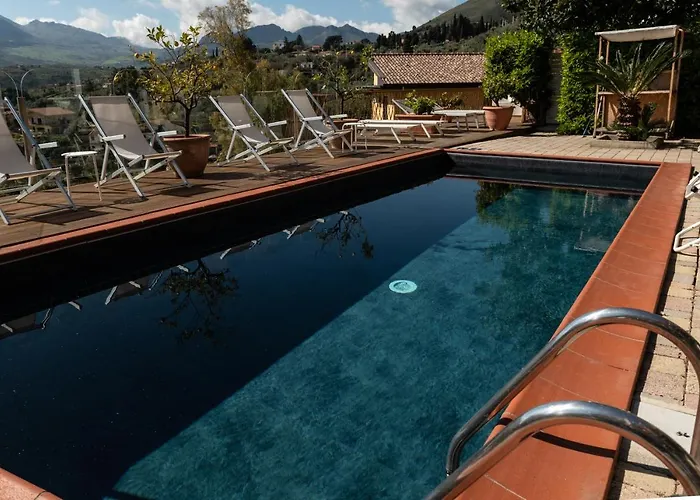 B&B Casa Rossa 3*