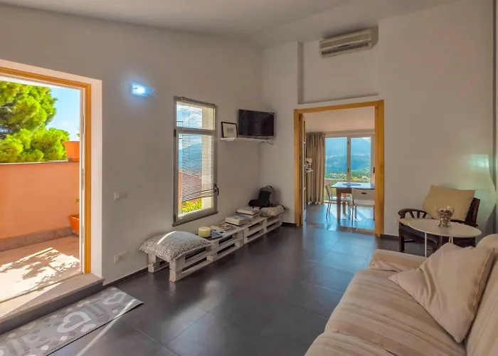 Casa Rossa B&B 몬레알레