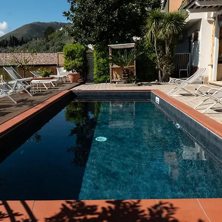 Casa Rossa Отель типа 