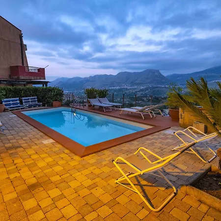 Casa Rossa Отель типа 