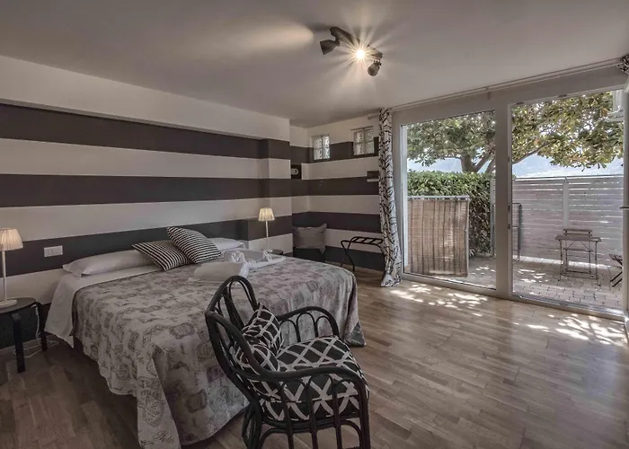 Bed and Breakfast Casa Rossa 3*