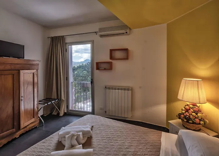 Casa Rossa 3*